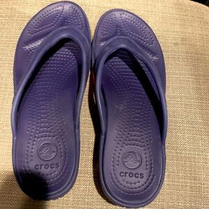 Womens crocs sandals beige size 9